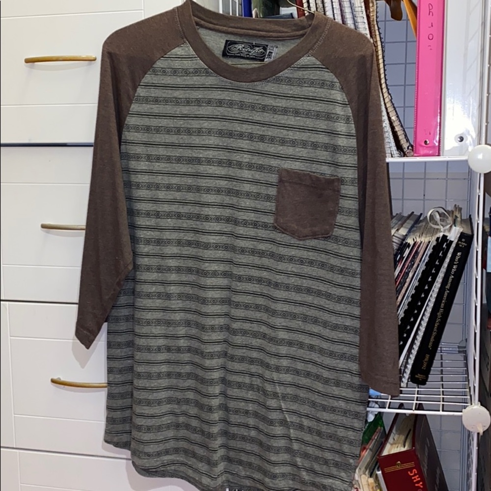 Men’s quarter sleeve shirt